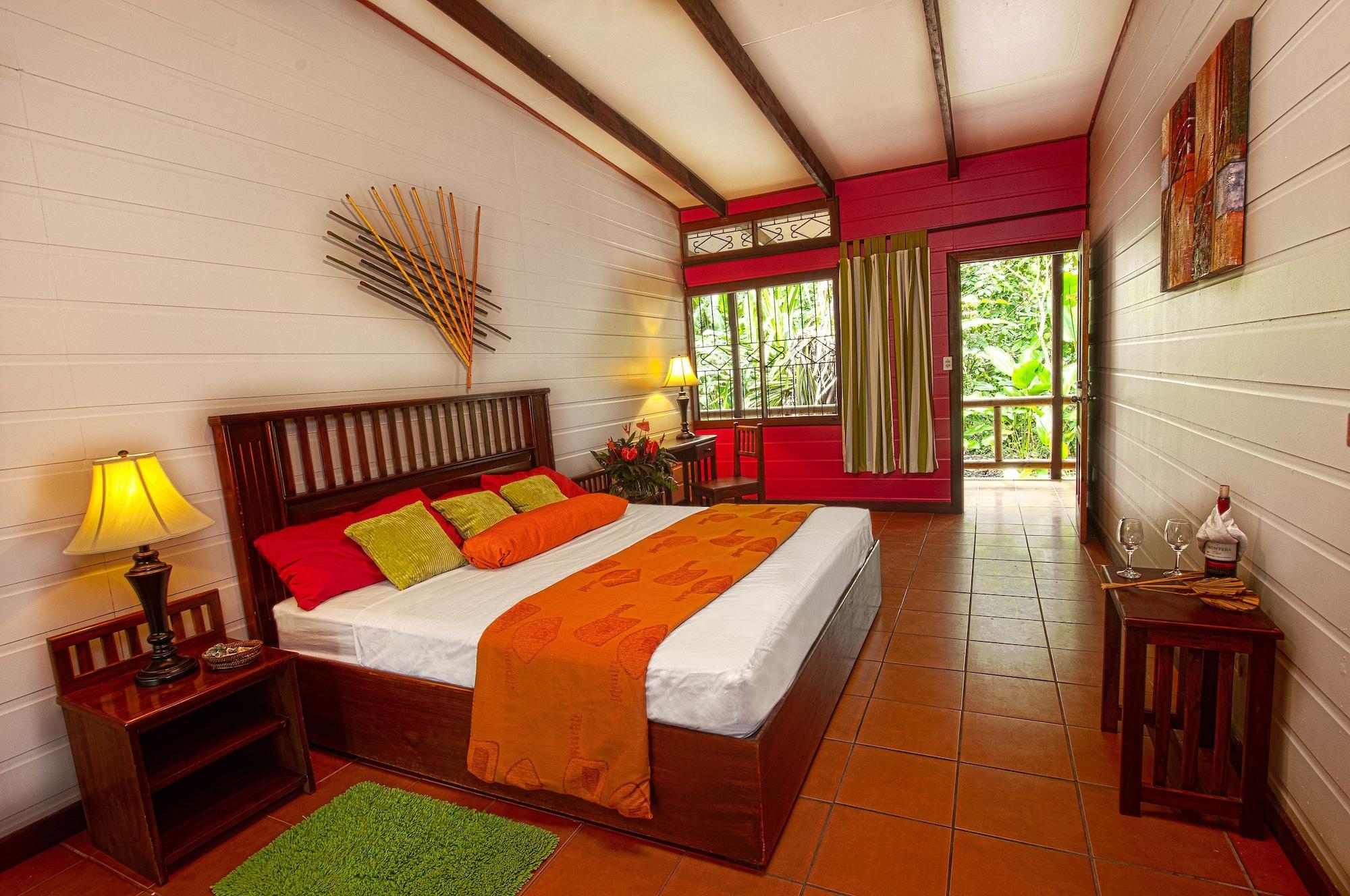 Pachira Lodge Tortuguero Exterior foto