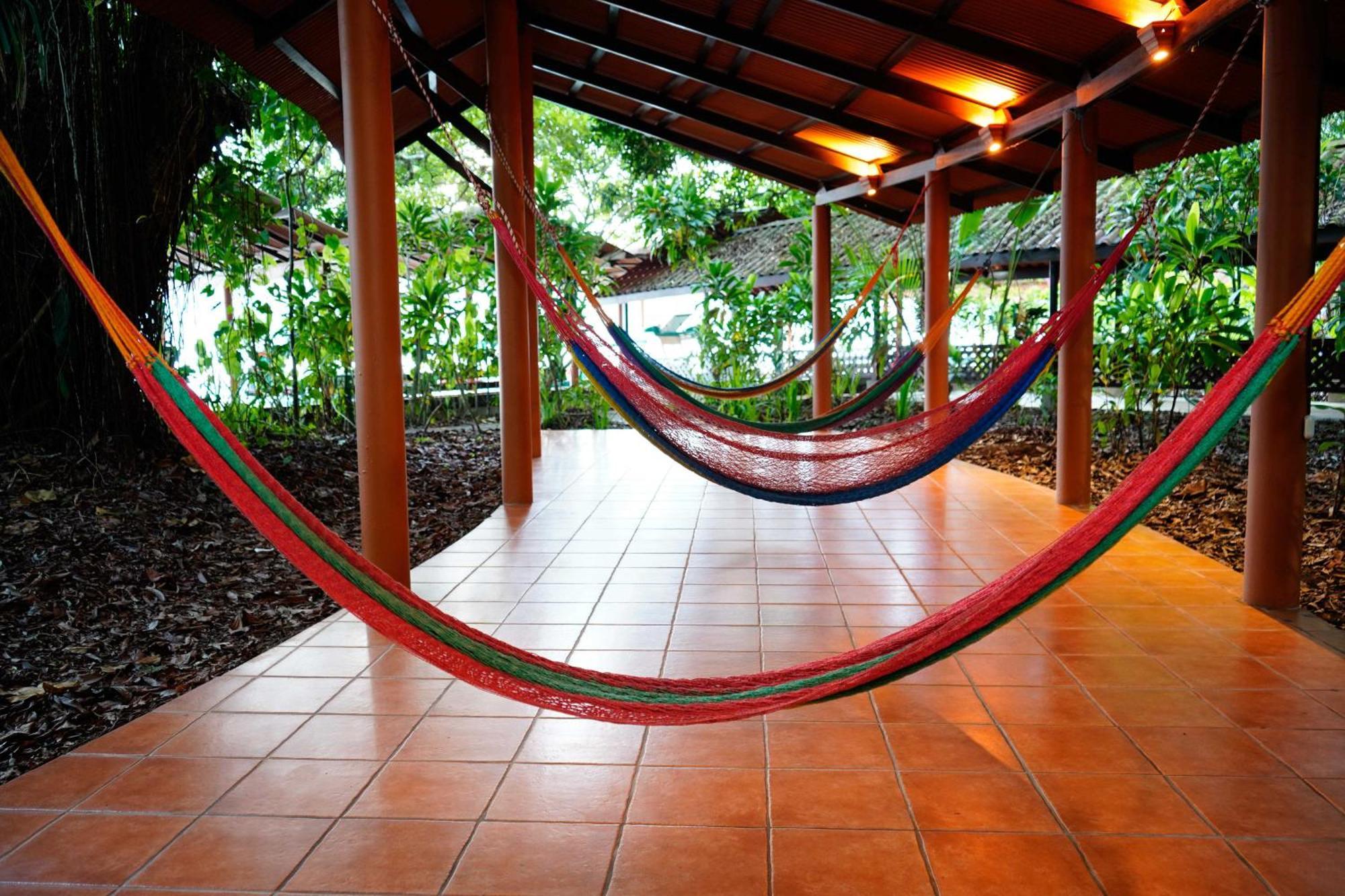 Pachira Lodge Tortuguero Exterior foto
